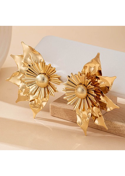 Asimetrik 3D Metal Inci Işlemeli Çiçekli Küpe, Retro Şık ve Zarif Moda Küpeler (Yurt Dışından)