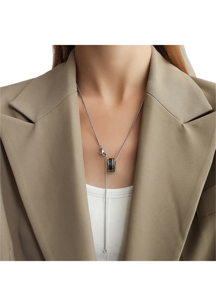 Erkekler ve Kadınlar Için Retro Choker Kolye, Kadın Köprücük Kemiği Zinciri, Titanyum Çelik (Yurt Dışından) fiyatları