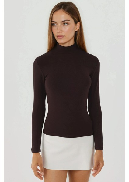 Kadın Ultra Yumuşak Slim Fit Dik Yaka Örme Üst Koyu Mocha Kahve