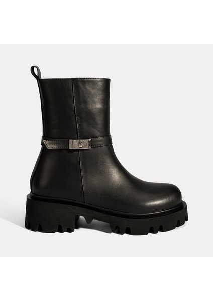 Kadın Siyah Metal Tokalı Kalın Tabanlı Deri Bot fiyatları