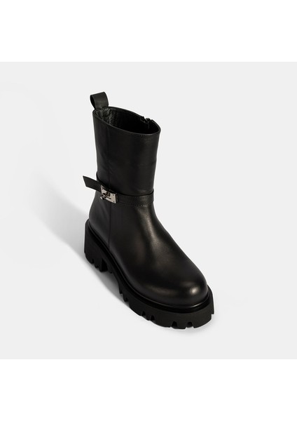 Kadın Siyah Metal Tokalı Kalın Tabanlı Deri Bot indirimleri