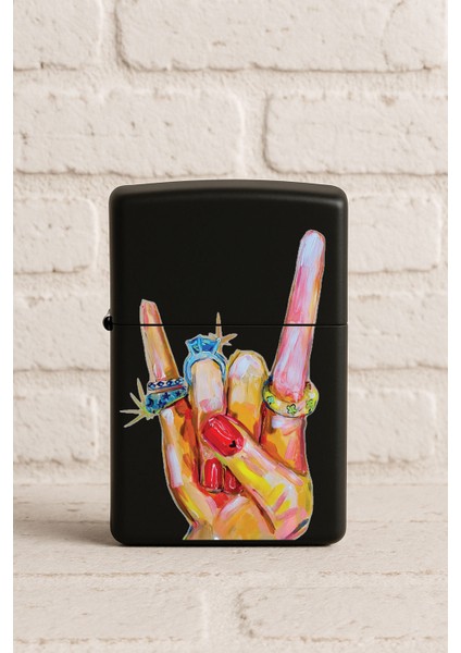 Uv Baskılı Desenli Metal Benzinli Siyah Çakmak Cep Çakmağı - Wamp Kız