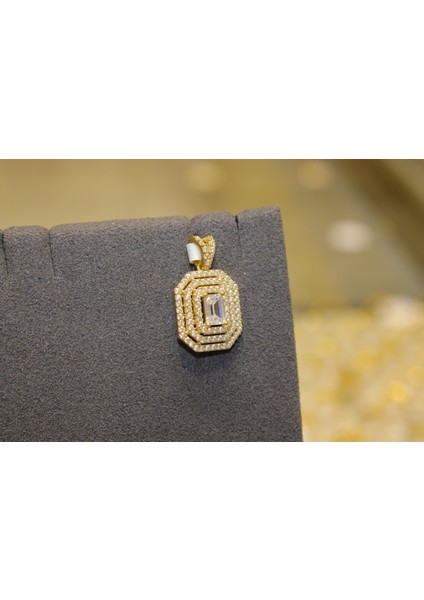 14 Ayar Altın Baget Kolye Ucu fırsatları