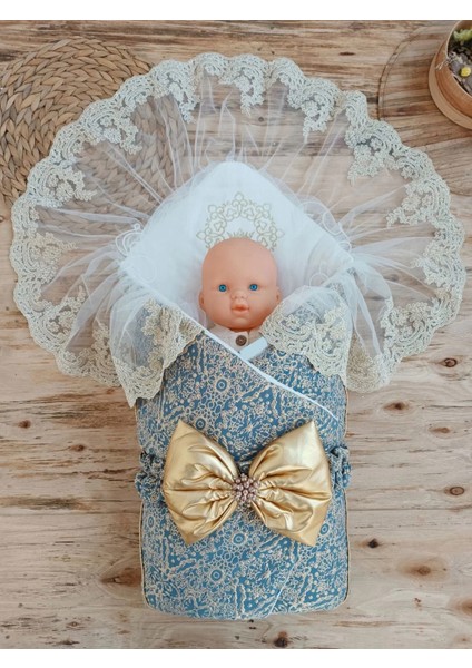 Yenidoğan Kabartma Desenli Gold Fiyonklu Güpürlü Bebek Battaniyesi Kundak Gold modelleri