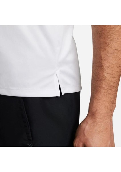 Dri-Fıt Uv Run Division Miler Atlet indirimleri