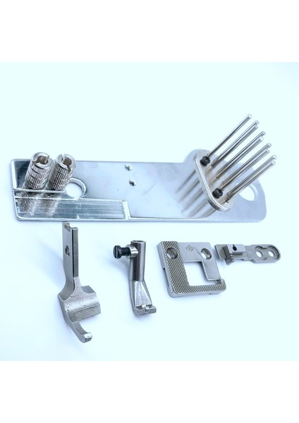 1 Takım Dikiş Makinesi Bağlantısı Iğne Plakası Vidaları Bağlama Parçaları (Yurt Dışından)