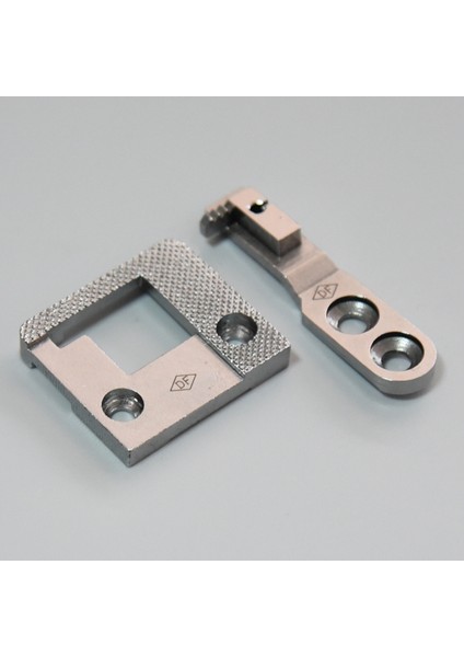 1 Takım Dikiş Makinesi Bağlantısı Iğne Plakası Vidaları Bağlama Parçaları (Yurt Dışından) fiyatları