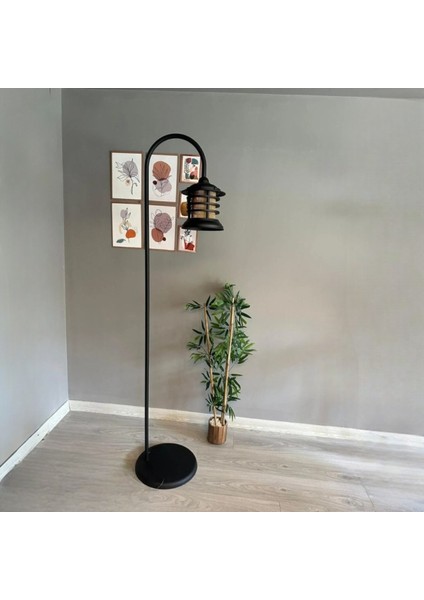 Siyah Lambader Modern Dekoratif Metal Oturma Odası Çalışma Odası Zemin Lambası