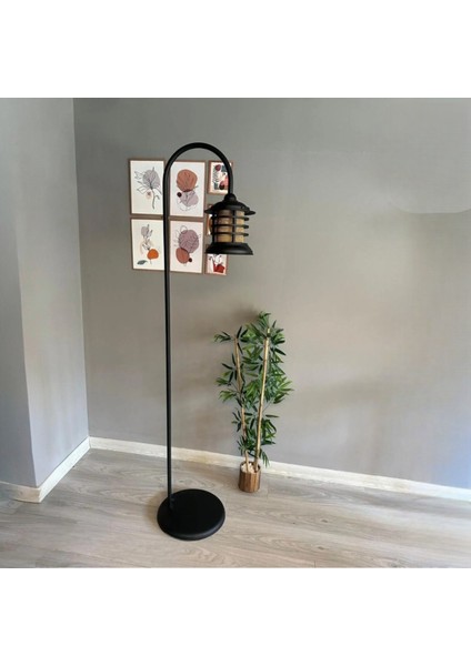 Siyah Lambader Modern Dekoratif Metal Oturma Odası Çalışma Odası Zemin Lambası