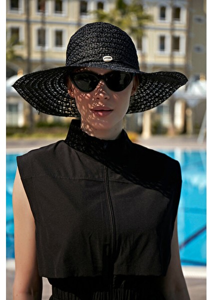 Desenli Siyah Deniz Kabuklu Hasır Şapka Kadınlar İçin Şık Plaj Aksesuarı