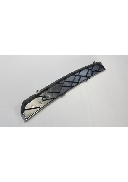 Mercedes Sprinter W906 Ön Tampon Orta Basamak Plastiği modelleri