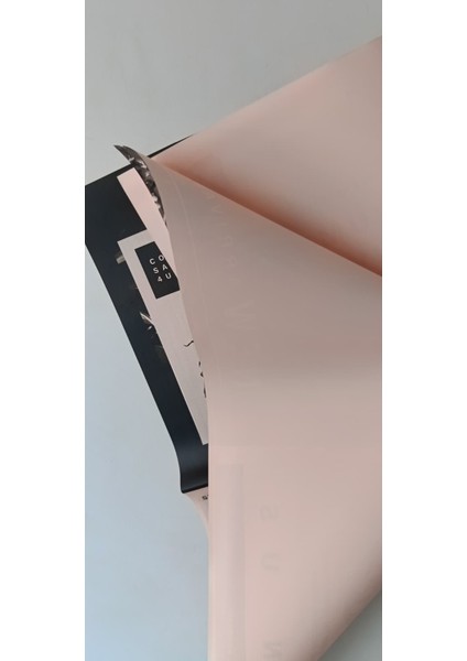 Be In Trend Çiçek Ambalaj Kağıdı 5’li – Yazılı ve Kadın Figürlü Tasarım modelleri