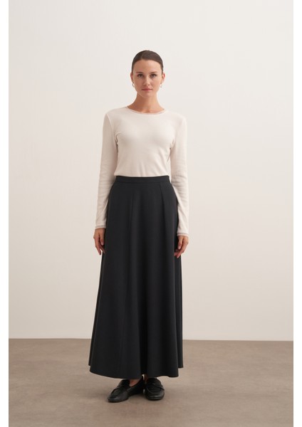 Dikiş Detaylı Etek