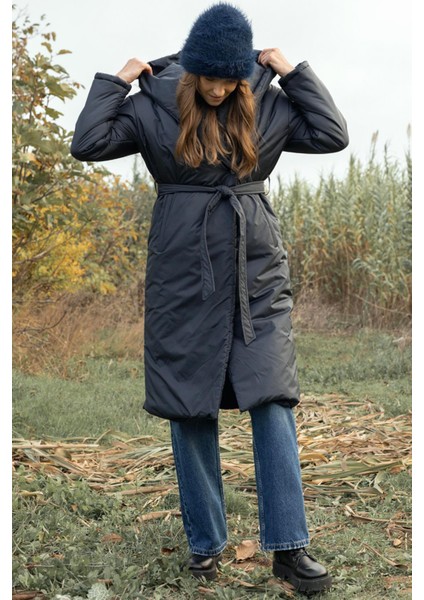 Kapüşonlu Çıt Çıt Kapamalı Elyaflı Uzun Mont Lacivert 6815 fırsatları