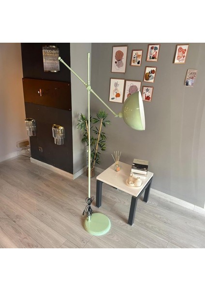 Mint Lambader Hareketli Başlık Modern Dekoratif Metal Oturma Odası Çalışma Odası Zemin Lambası indirimleri