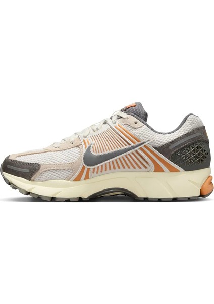 Zoom Vomero 5 'copper Moon' IB7469-030 modelleri