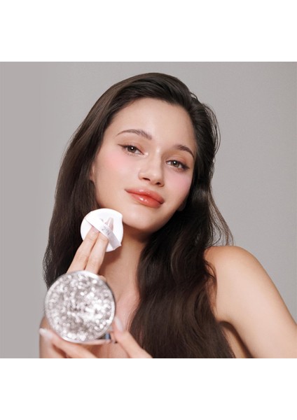 Kompakt Fondöten- Porselen Görünümü, Uv Korumalı, Gün Boyu Nemlendirici Etki No.17 No.21 Light Beige fiyatları