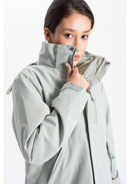 Kadın Göğüsü Cepli Içi Polarlı Kaban A96888