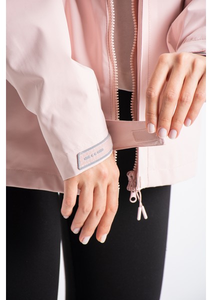 Kadın Göğüsü Cepli Içi Polarlı Kaban A96888