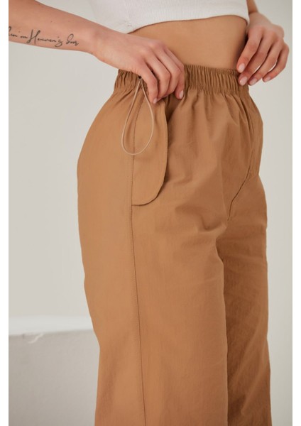Paraşüt Pantolon / Baggy Kesim Kadın Paraşüt Pantolon- Cep Kapaklı fiyatları