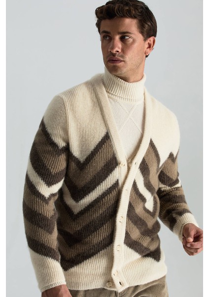 Alpaka Yün Kaşmir Karışım Zigzag Desen Bej Camel Düğmeli Hırka