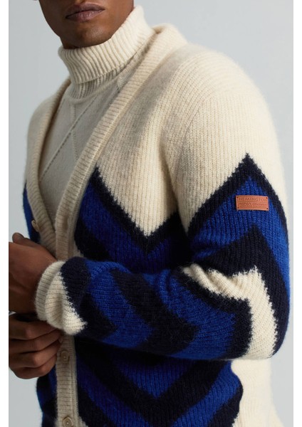 Alpaka Yün Kaşmir Karışım Zigzag Desen Bej Lacivert Düğmeli Hırka indirimleri