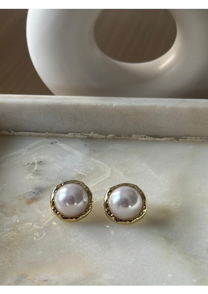 Renda Özel Tasarım Yuvarlak Incili Küpe Gold