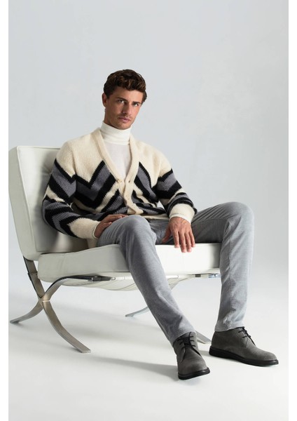 Alpaka Yün Kaşmir Karışım Zigzag Desen Bej Gri Düğmeli Hırka