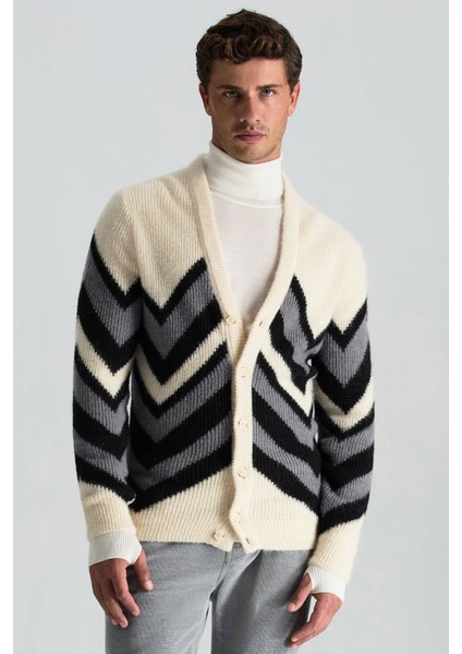 Alpaka Yün Kaşmir Karışım Zigzag Desen Bej Gri Düğmeli Hırka fiyatları