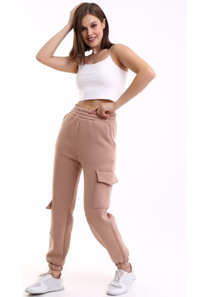 Modern Jogger Kadın Eşofman Altı Paça ve Yan Kargo Cepli modelleri