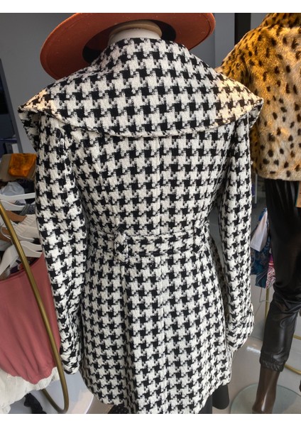 Kazayağı Desen Kaşe Kaban