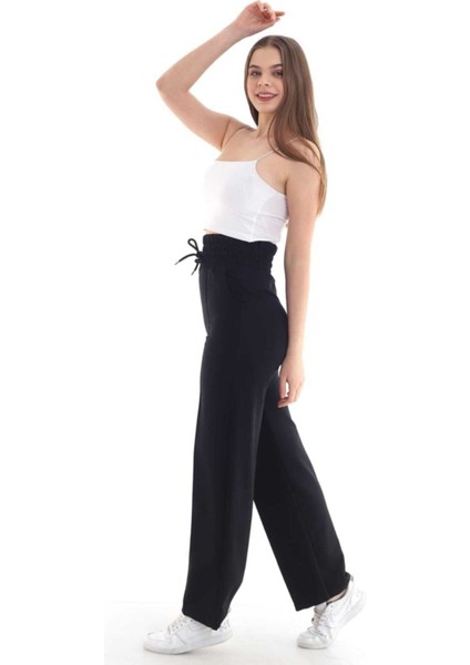 Kadın Siyah Geniş Kemer Bol Paça Eşofman Altı modelleri