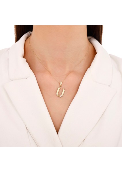 Altın Ü Harf Kolye Ucu - 14K modelleri