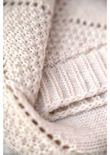 Triko Mevsimlik Baklava Desenli (Özel Kutulu) Bebek Battaniyesi