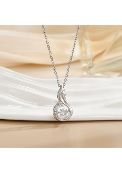 Yeni Basit Titanyum Çelik Kolye Kadın 18K Gül Altın Dört Yapraklı Yonca Kolye Ins Gelgit Net Kırmızı Patlama Modelleri Köprücük Kemiği Zinciri (Yurt Dışından)