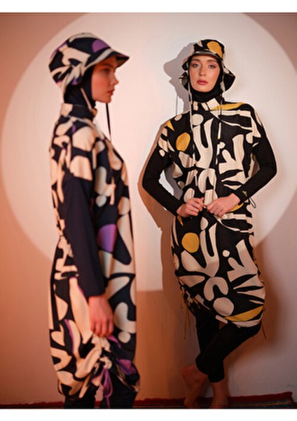 Şapkalı Rahat Tesettür Mayo Su İtici Dokuma Kumaş Desenli 5 Parça Yazlık Kadın