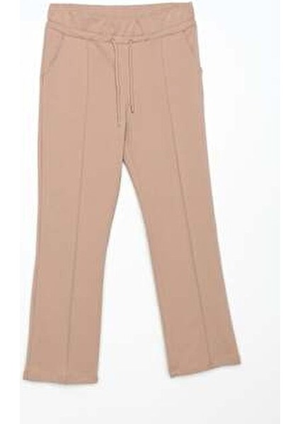 Bej Büyük Beden Cepli Eşofman Altı Pamuklu Rahat Tasarım Kadınlar İçin