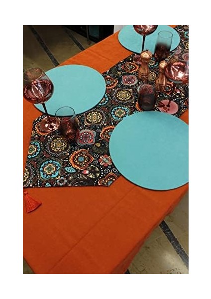 Renk Karışık Motif Desenli Siyah Arka Plan Baskılı Runner Servis 40X150 cm fiyatları