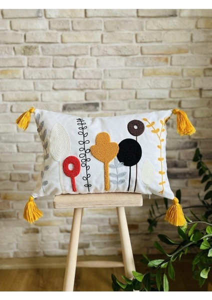 Tekli Dekoratif Işlemeli Tasarım Kırlent Kılıfı Sarı 30 x 50 SWITANM229