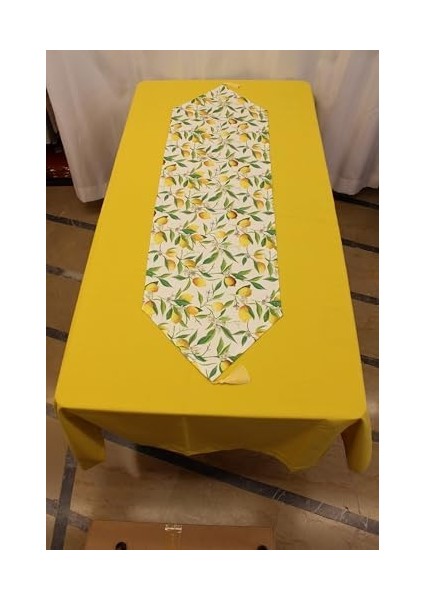 Desenli Beyaz Zemin Arka Plan Baskılı Runner Servis 40X150 cm fiyatları