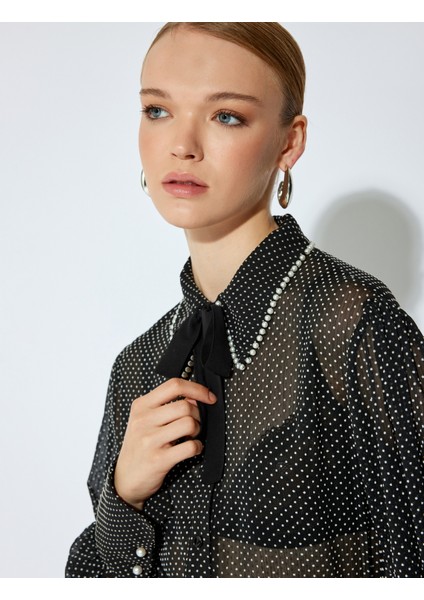 Bağlama ve Inci Detaylı Uzun Kollu Puantiyeli Yarı Transparan Gömlek