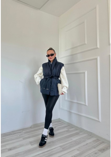 Kadın Triko Detaylı Yelek Siyah fırsatları