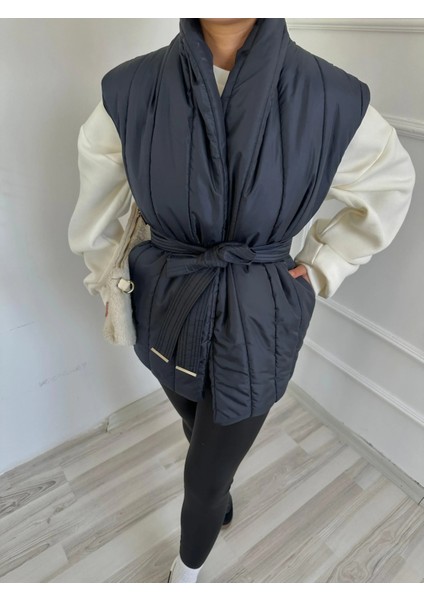 Kadın Triko Detaylı Yelek Siyah indirimleri