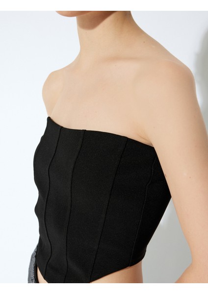 Slim Fit Asimetrik Straplez Crop Top indirimleri