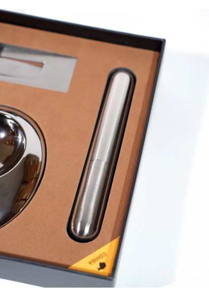 Çakmak Kesici Tüp Küllük Sehpa Beşli Gümüş Puro Seti CST0263 modelleri