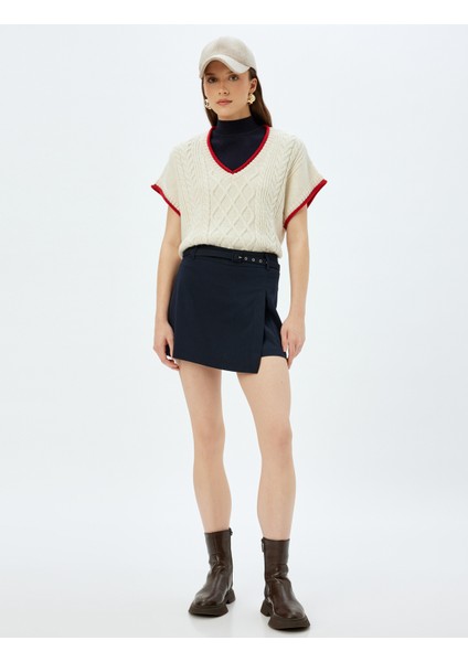 V Yaka Renk Kontrast Detaylı Saç Örgü Oversize Süveter