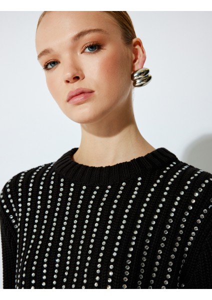 Uzun Kollu Bisiklet Yaka Taşlı Kazak