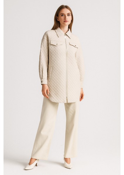 53006 Önden Fermuarlı Göğüsü Cep Kapakçık Görünümlü Kapitone Kısa Ceket #10-25#