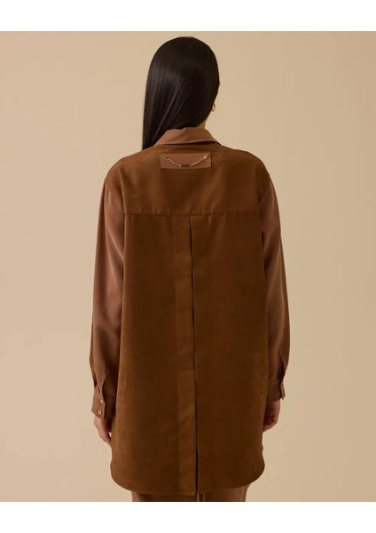 1009 Önü Düğmeli Kol Ucu Manşetli Kolları ve Sırtı Süet Detaylı Gömlek 10002521511009 #10-25# modelleri