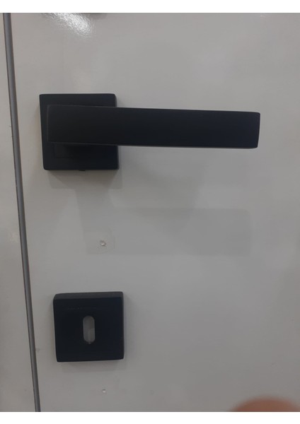 Kare Rozetli Lama Siyah Oda Kapı Kolu Takımı (1 Takım – Iç Kapı Kolu Seti) fiyatları